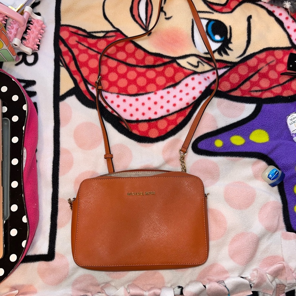 Michael kors purse